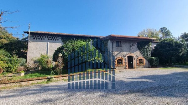 casale in vendita a Gussago