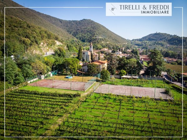 casa indipendente in vendita a Gussago in zona Piedeldosso
