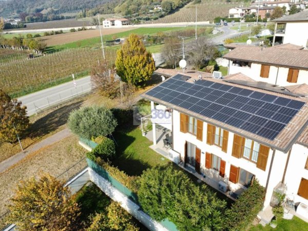 appartamento in vendita a Gussago in zona Piazza