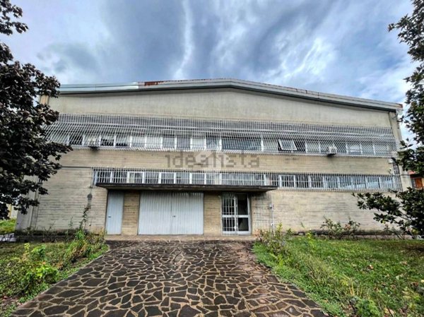 capannone in vendita a Gussago