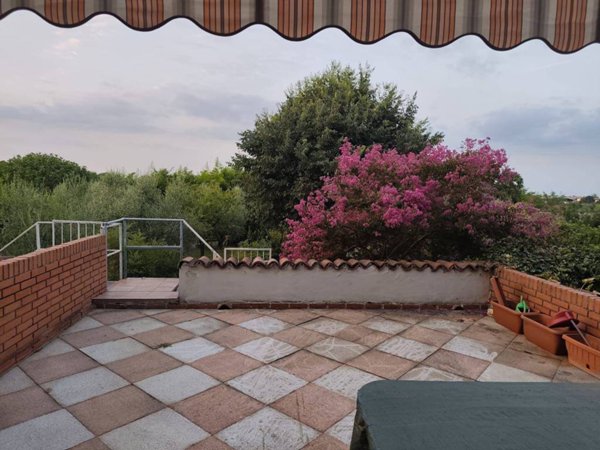 casa indipendente in vendita a Gussago in zona Ronco