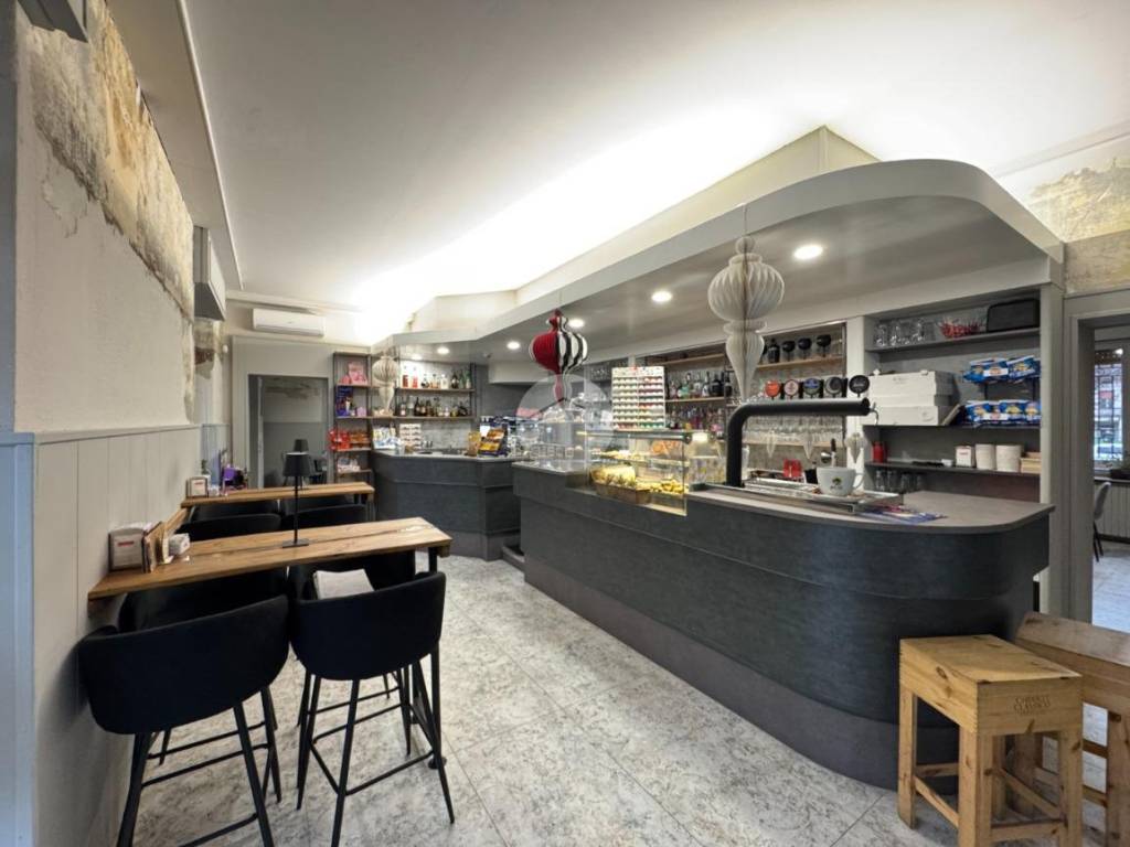 negozio in vendita a Gussago in zona Piazza