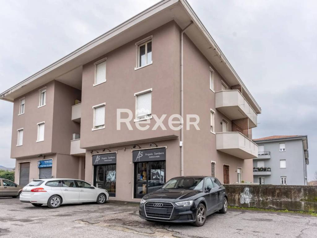 appartamento in vendita a Gussago in zona Piazza