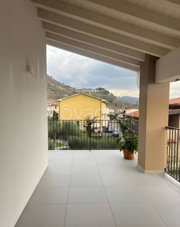 appartamento in vendita a Gussago in zona Ronco