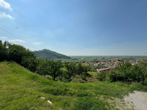 casa indipendente in vendita a Gussago in zona Ronco