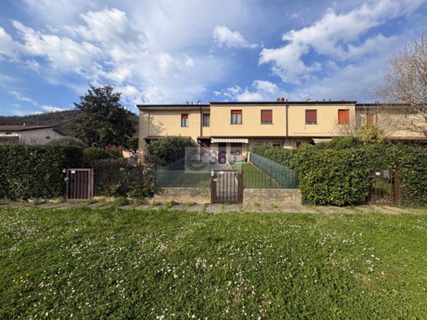 appartamento in vendita a Gussago in zona Ronco