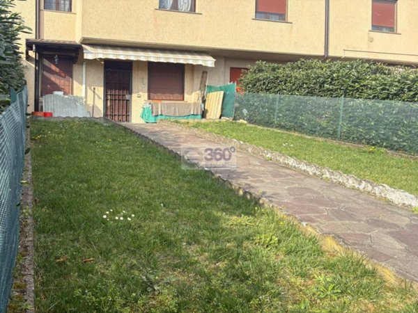 appartamento in vendita a Gussago in zona Ronco