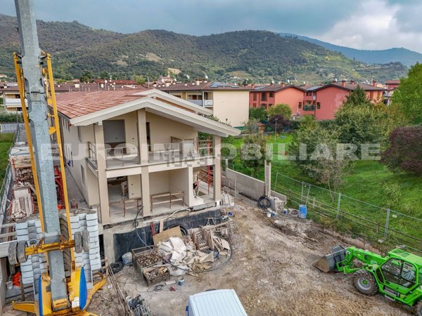 appartamento in vendita a Gussago in zona Ronco