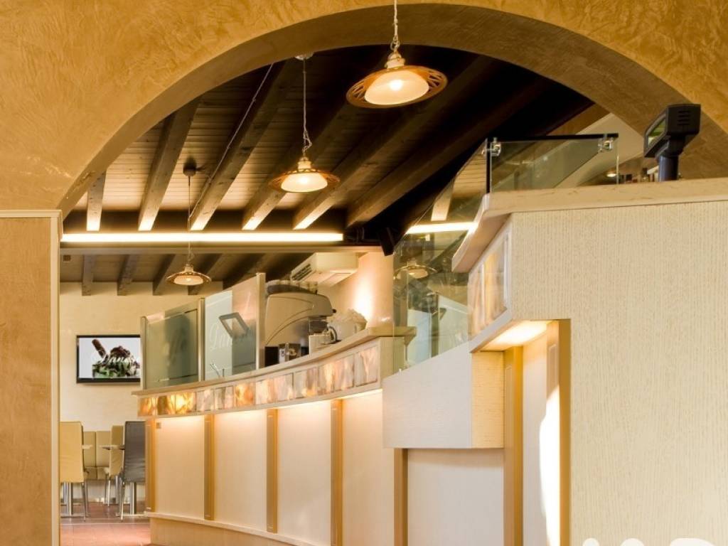 negozio in vendita a Gussago in zona Piazza