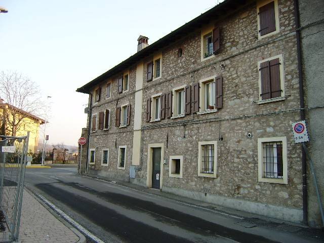 intera palazzina in vendita a Gussago in zona Piazza