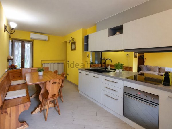 appartamento in vendita a Gussago in zona Piazza