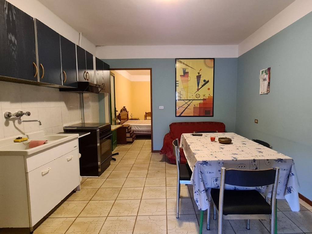 casa indipendente in vendita a Gussago in zona Piazza