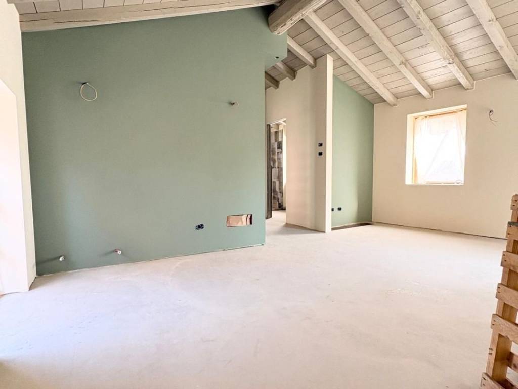 casa indipendente in vendita a Gussago in zona Piazza