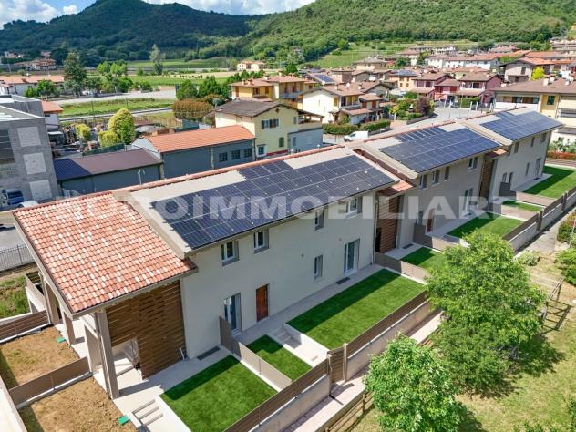 appartamento in vendita a Gussago in zona Ronco