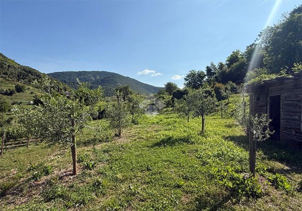 terreno edificabile in vendita a Gussago in zona Sale di Gussago