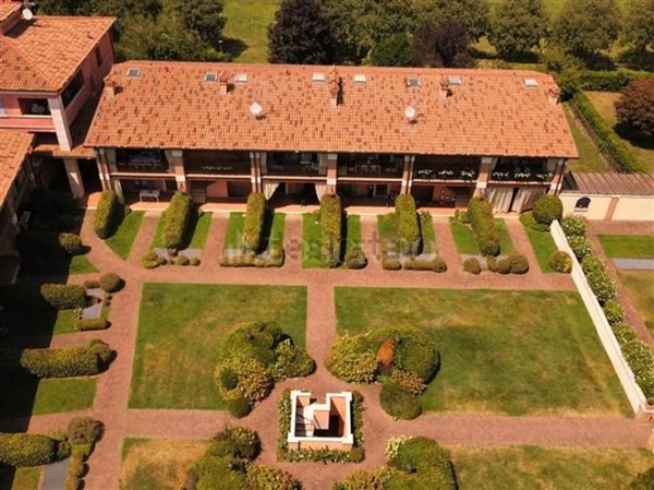 appartamento in vendita a Gussago in zona Villa