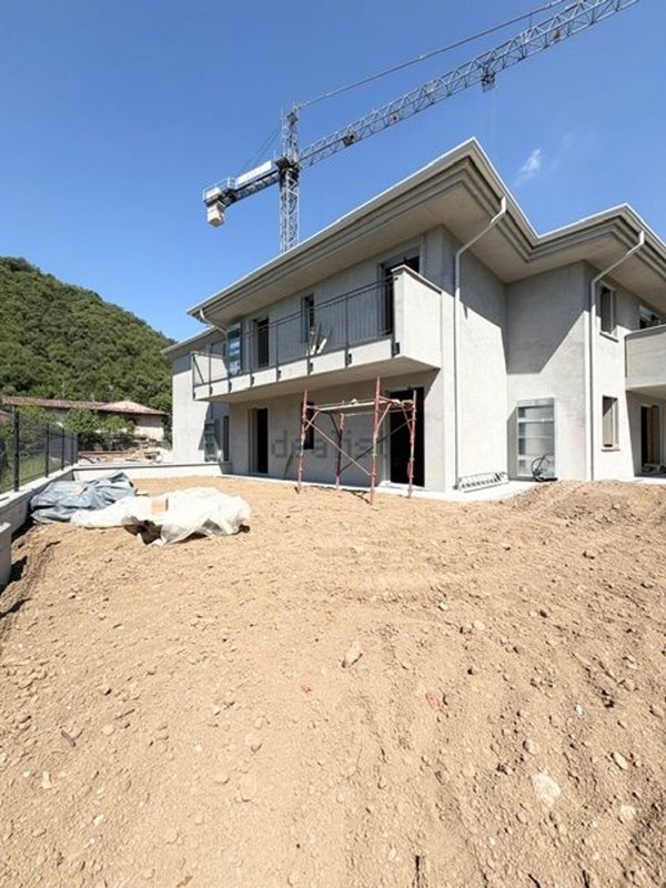 appartamento in vendita a Gussago in zona Piedeldosso