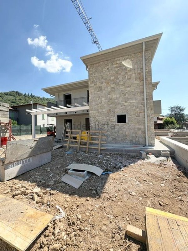 casa indipendente in vendita a Gussago