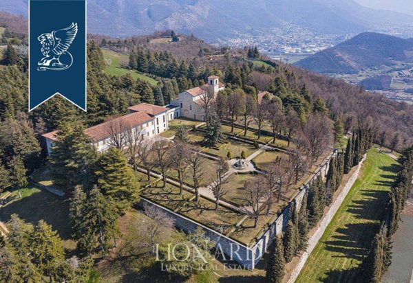 casa indipendente in vendita a Gussago in zona Villa