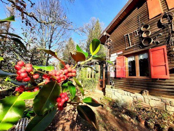 casa indipendente in vendita a Gussago in zona Civine