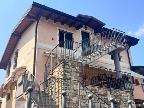 appartamento in vendita a Gussago in zona Piazza