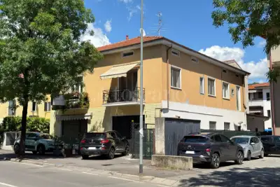 casa indipendente in vendita a Gussago