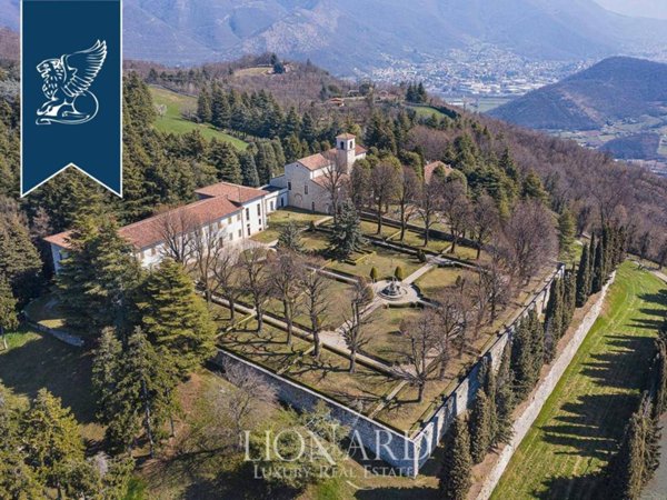 casa indipendente in vendita a Gussago in zona Piazza