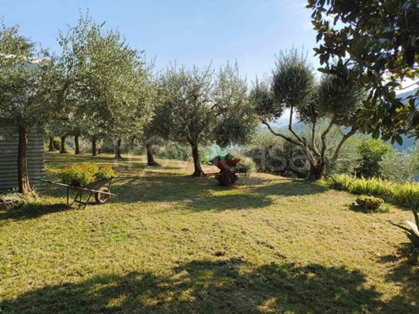 casa indipendente in vendita a Gussago in zona Civine