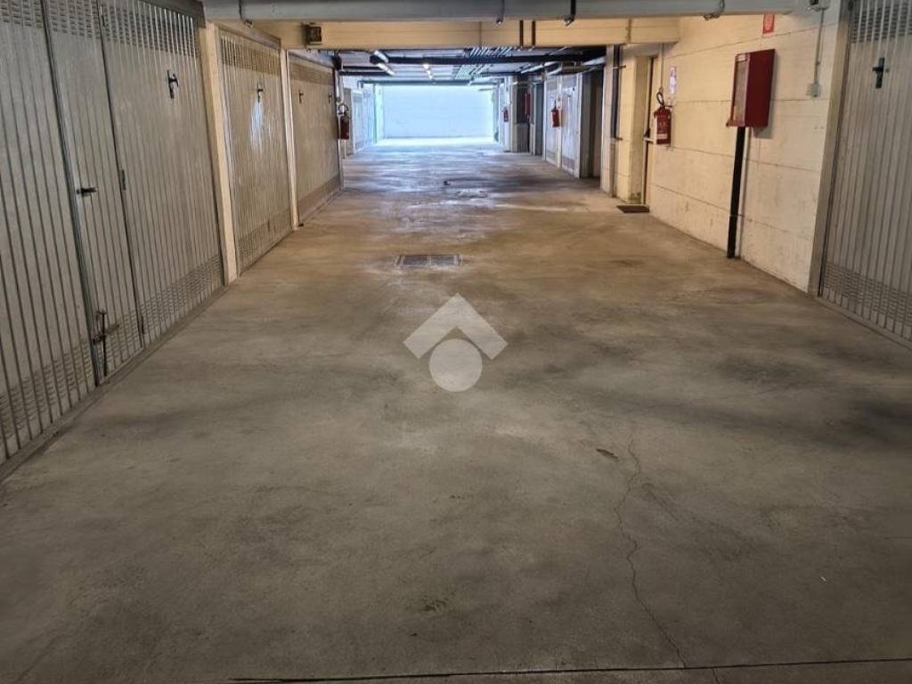 box auto in vendita a Gussago in zona Piazza