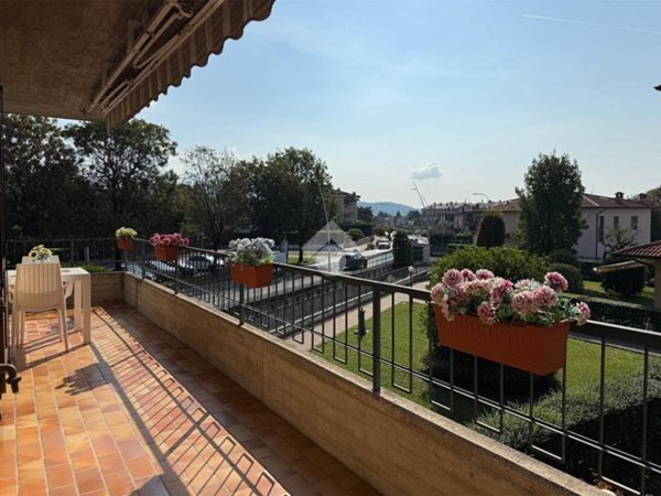 appartamento in vendita a Gussago in zona Piazza