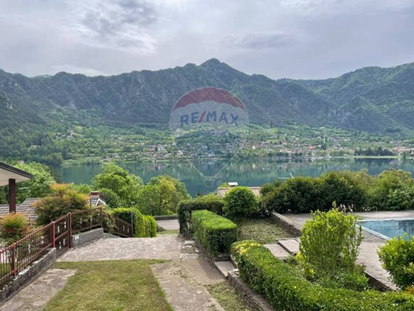 casa indipendente in vendita ad Idro in zona Tre Capitelli