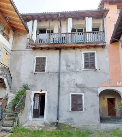 appartamento in vendita ad Idro in zona Crone