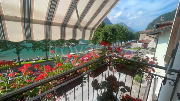 appartamento in vendita ad Idro in zona Crone