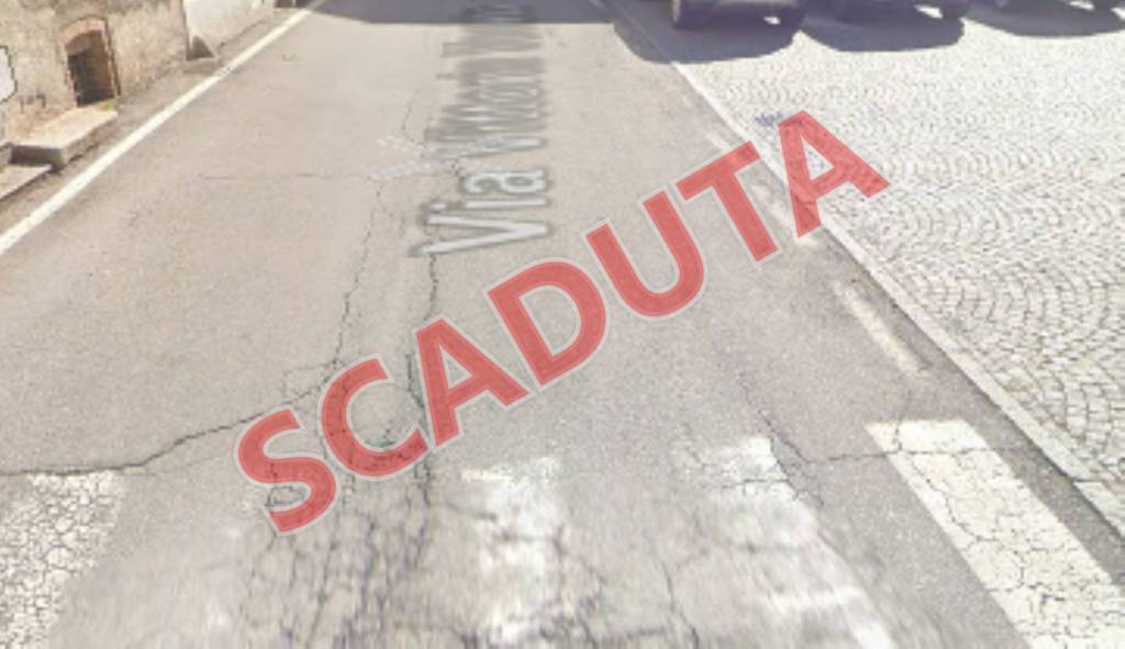 negozio in vendita ad Idro