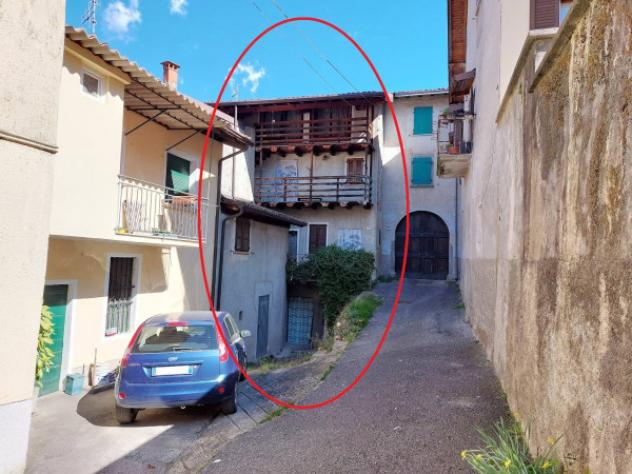 casa indipendente in vendita ad Idro in zona Crone