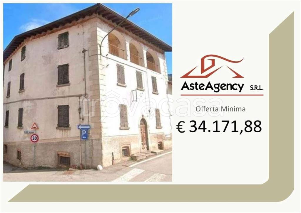 appartamento in vendita ad Idro in zona Crone