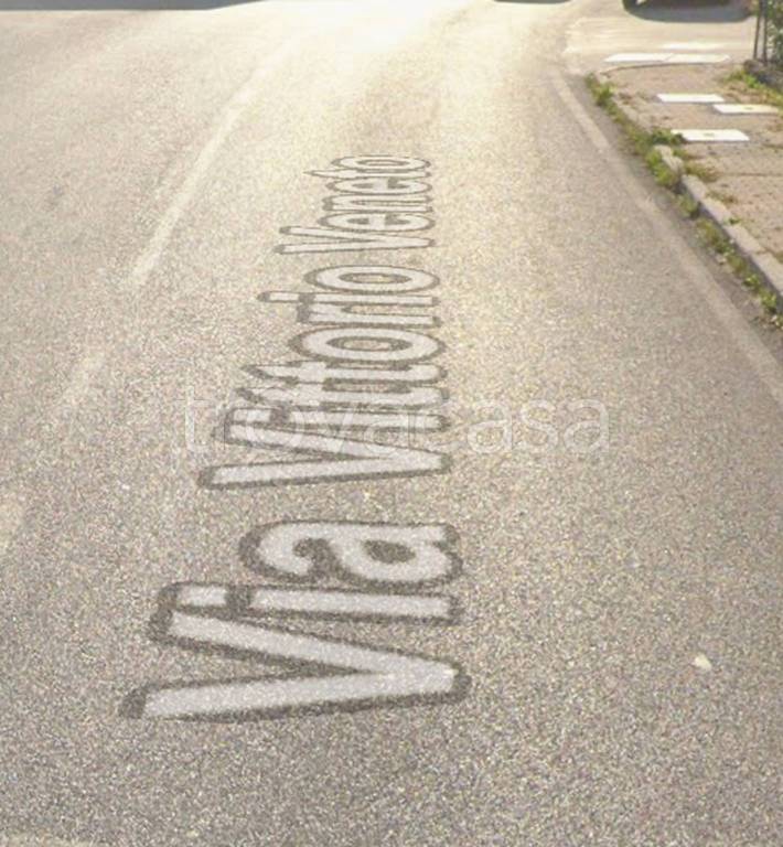 appartamento in vendita ad Idro in zona Crone