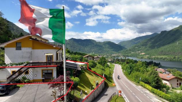 negozio in vendita ad Idro
