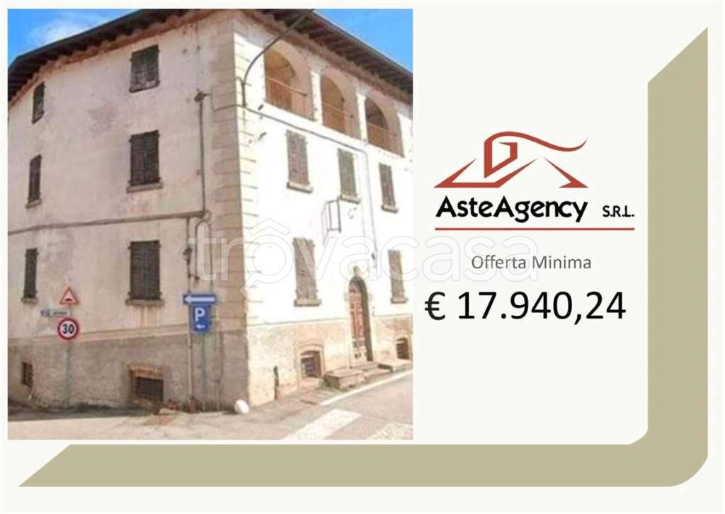 appartamento in vendita ad Idro in zona Crone