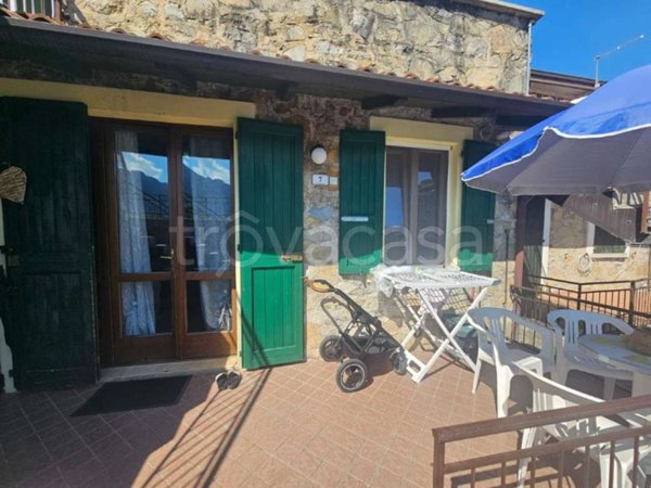 appartamento in vendita ad Idro in zona Pieve Vecchia