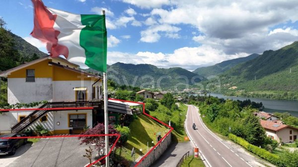 appartamento in vendita ad Idro in zona Crone