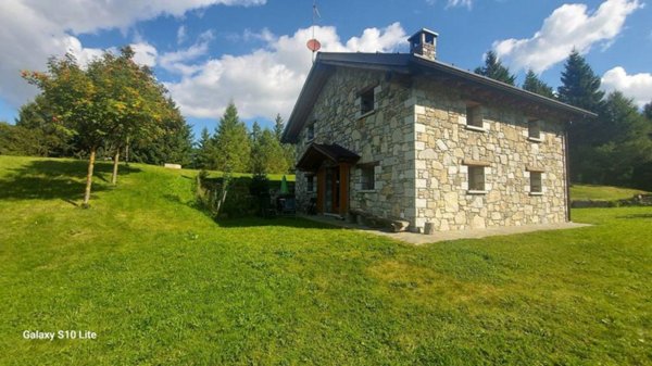 quadrivano in vendita ad Incudine