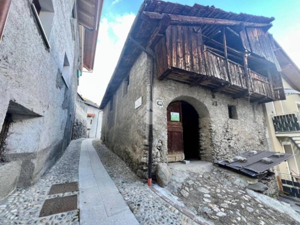 casa indipendente in vendita ad Incudine