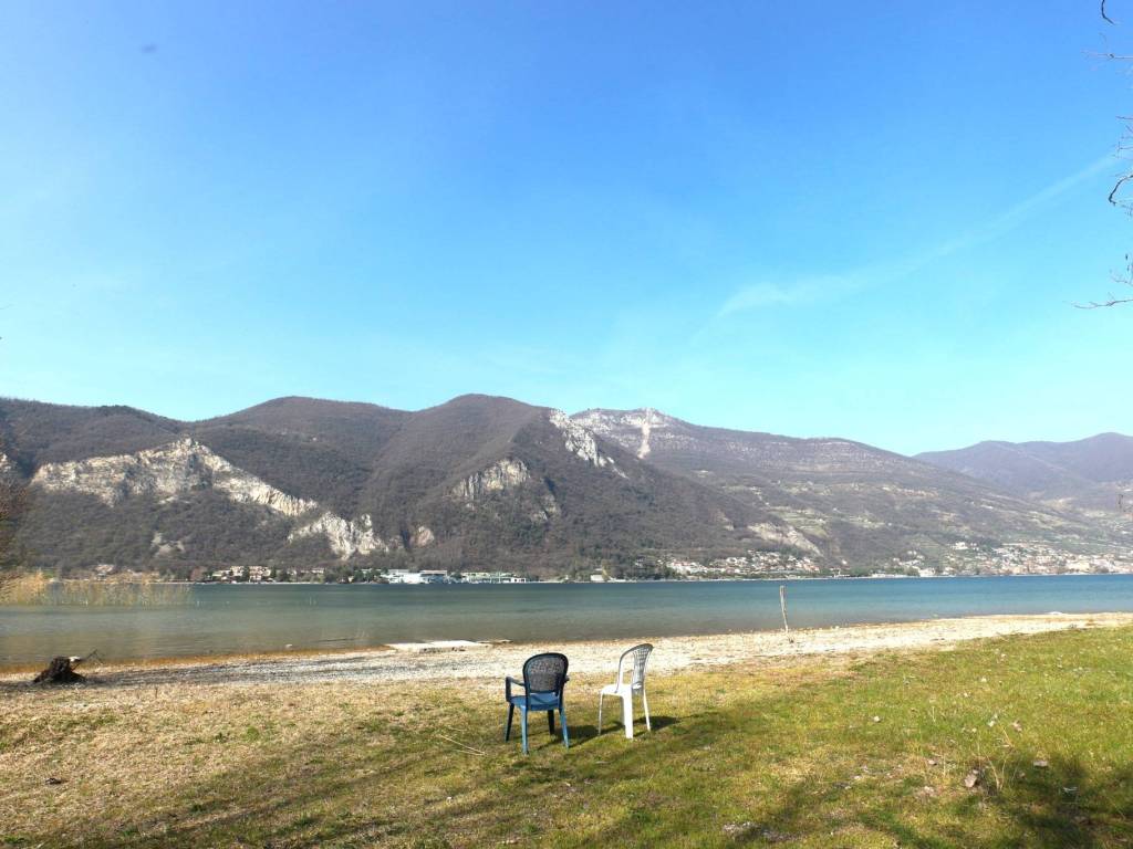 negozio in vendita ad Iseo