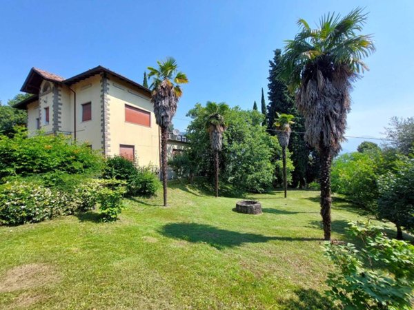 casa indipendente in vendita ad Iseo