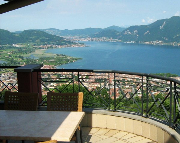 negozio in vendita ad Iseo