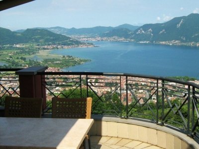 negozio in vendita ad Iseo