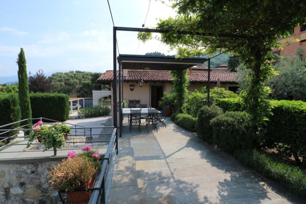 casa indipendente in vendita ad Iseo