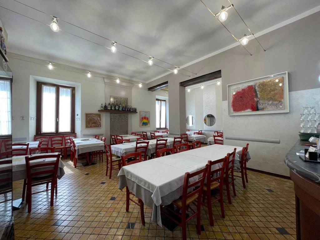negozio in vendita ad Iseo