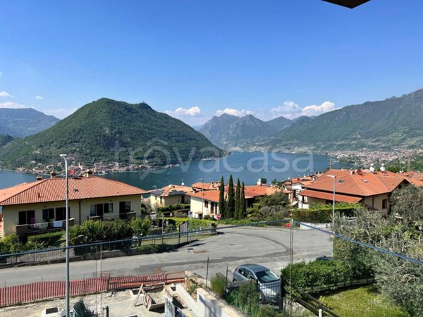 casa indipendente in vendita ad Iseo